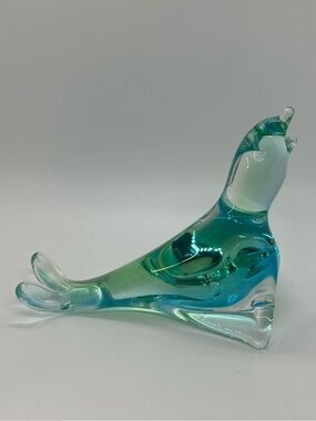 Vtg Chalet Canada Art Glass Seal Figurine Sculpture Blue Green